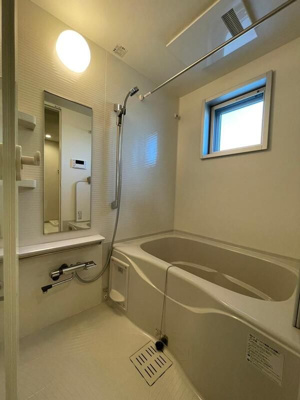 【浴室】 | ミリアレジデンス長原