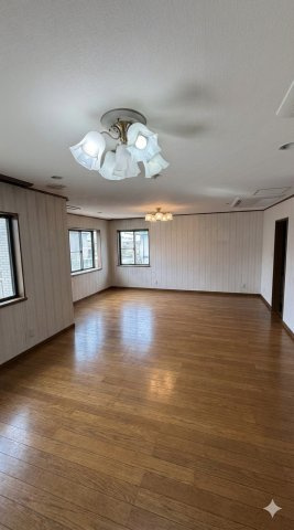 白金三光ヒルズの居間・リビング