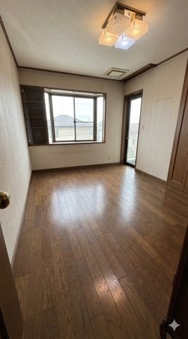 白金三光ヒルズの寝室|落ち着いた色調の寝室です