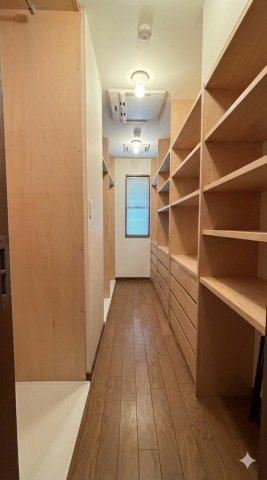 白金三光ヒルズの収納