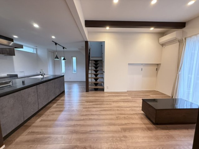 【居間・リビング】 | 野原１丁目貸家