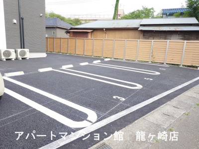 【駐車場】 | sakura