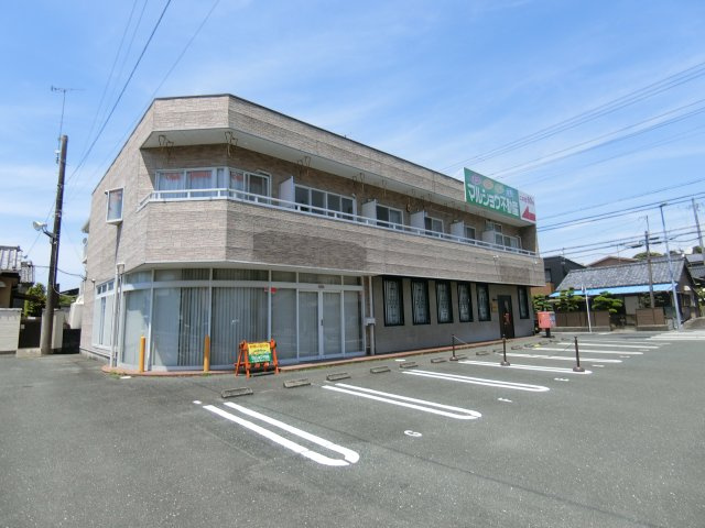 マルショウ15ビルの外観
