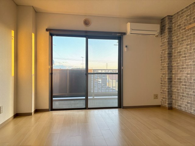 みやたマンションの居間・リビング