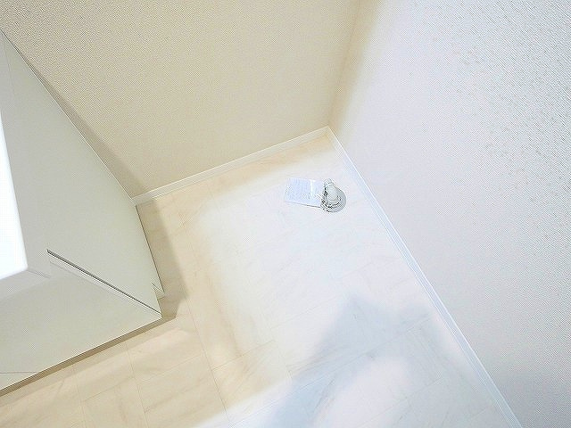 シャーメゾン　オークルート奈良の設備|室内洗濯機置場です。