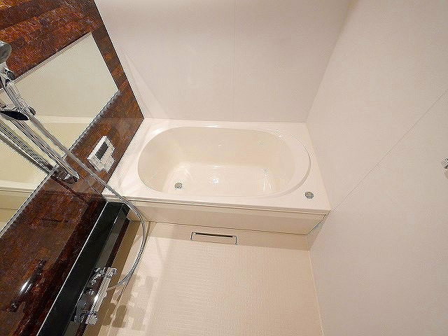 シャーメゾン　オークルート奈良の浴室|きれいなお風呂です
