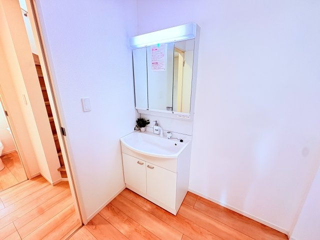 新築建売】筑後市大字蔵数の独立洗面台