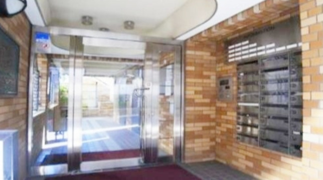 ライオンズマンション代田橋のロビー