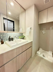 【独立洗面台】