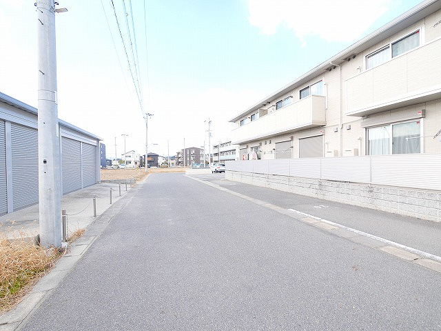 シャーメゾン　オークルートナラの周辺