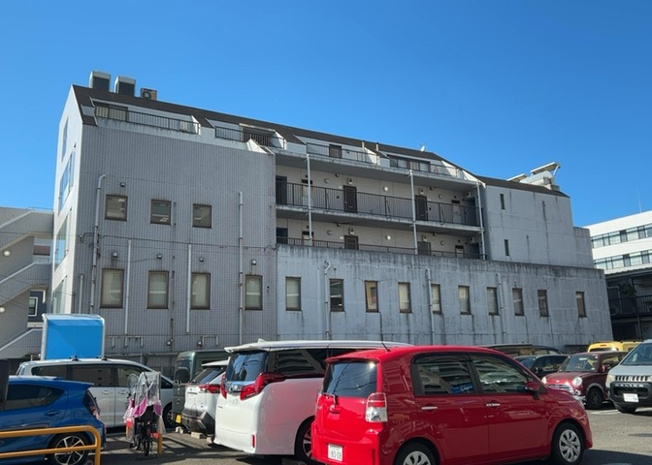 【外観】 | エステート中町 | 土地探しをしていると都市計画区域という言葉を目にすると思います。法律によって、都道府県知事や国土交通大臣が指定するエリアのことを指しており、都市計画区域は市街化区域と市街化調整区域に分けられています。