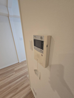 【防犯設備】 | ジョイナス天神タワー | テレビモニター付きインターホンなので安心です☆