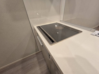 【キッチン】 | クリオラベルヴィ呉服町 | IHクッキングヒーターはお手入れしやすくて便利ですよ♪