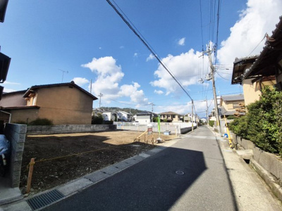 【前面道路含む現地写真】 | 山田出口町　建築条件無し売土地
