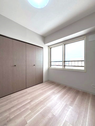 アルファグランデ北10条の洋室