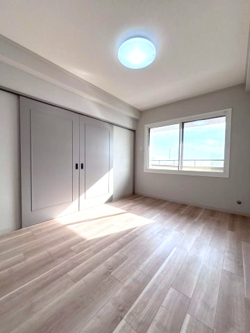 アルファグランデ北10条の洋室