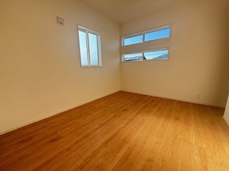 【洋室】 | 安佐北区口田2　（安芸矢口駅）NO1 | 2階　洋室×4は、収納付きでお部屋がスッキリ広く使えます。　
