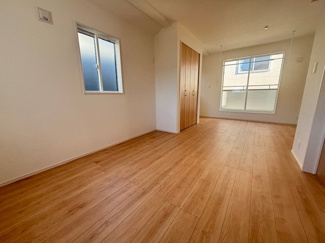 【洋室】 | 安佐北区口田2　（安芸矢口駅）NO1 | 2階　洋室×3　収納付きでお部屋がスッキリ広く使えます。