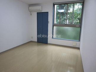 【居間・リビング】 | カーサ恵比寿壱番館