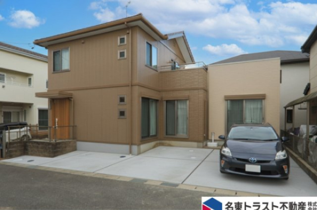 日進市浅田平子三丁目戸建の外観