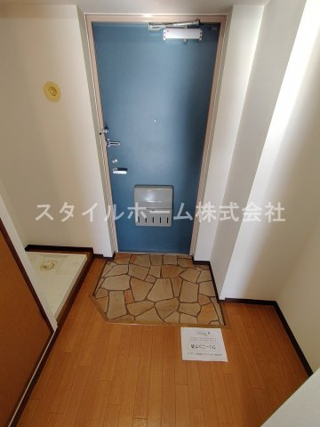 ジナ東海IIの玄関|別部屋写真
