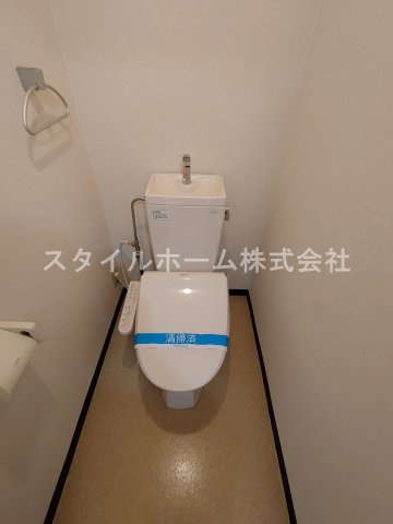 ジナ東海IIのトイレ|別部屋写真