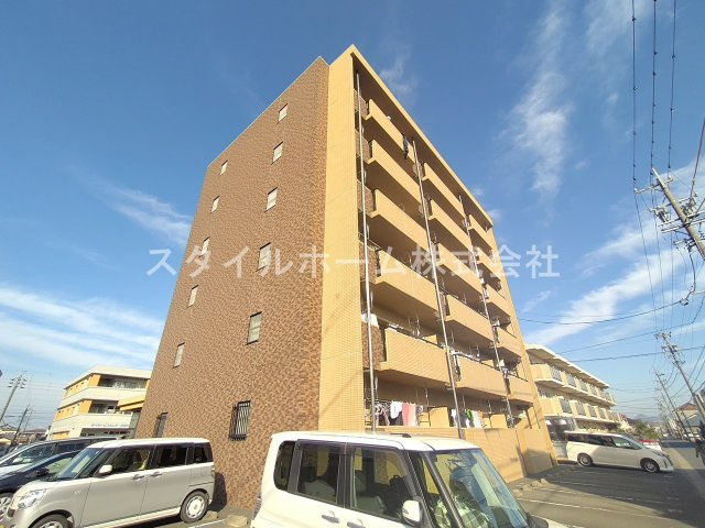 グランドゥールの外観