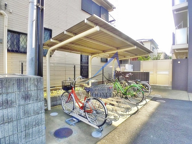 ウィステリア西新井のその他共用部分|駐輪場です。