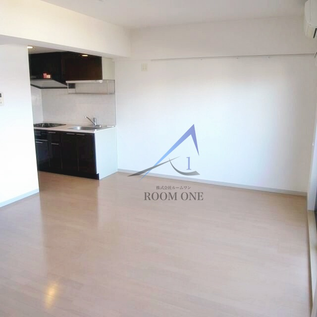 ウィステリア西新井の居間・リビング|洋室のお部屋です。