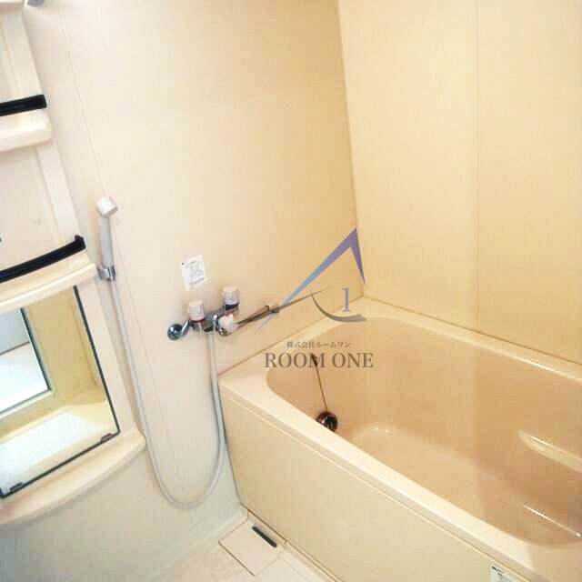 ウィステリア西新井の浴室|お風呂です。