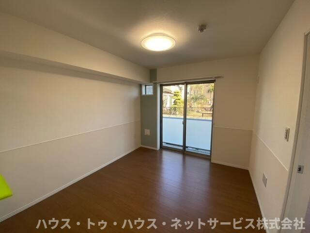 ミア流山の居間・リビング