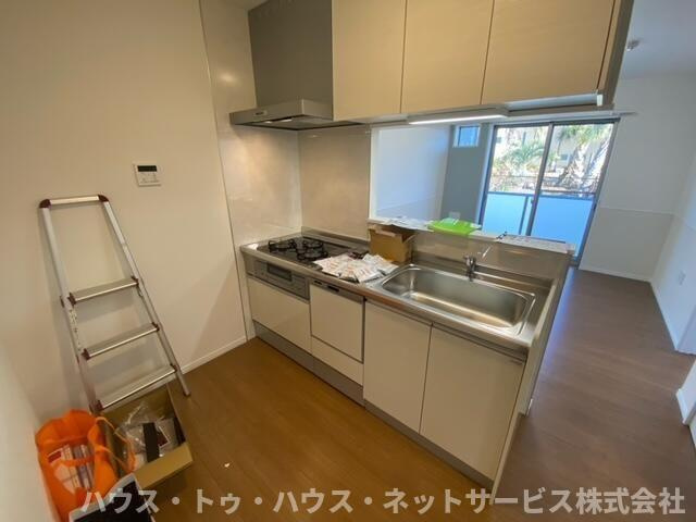 ミア流山のキッチン