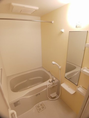 【浴室】 | ハーヴェストⅡ | 日々の暮らしに欠かせないお風呂です