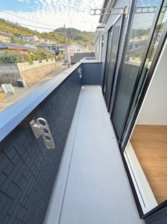 【バルコニー】 | 佐伯区五月が丘1丁目　全２区画　NO1【外構工事込】