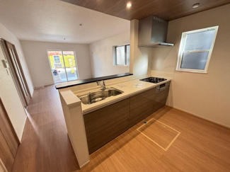 【キッチン】 | 佐伯区五月が丘1丁目　全２区画　NO1【外構工事込】