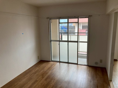 【居間・リビング】 | フォーサイト老司Renatus