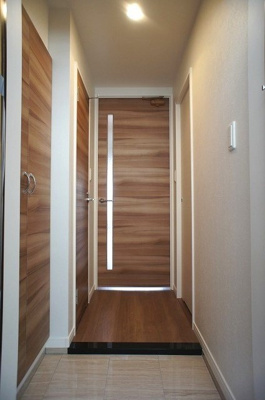 【玄関】 | エンクレスト六本松Ⅲ