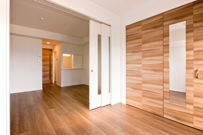 【居間・リビング】 | エンクレスト六本松Ⅲ