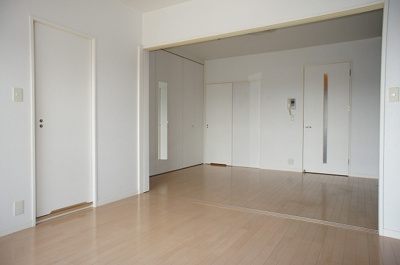 【居間・リビング】 | エンクレスト御供所