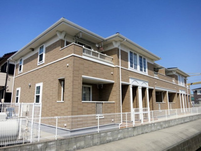 【外観】 | プリムローズ | 外観は落ち着いています