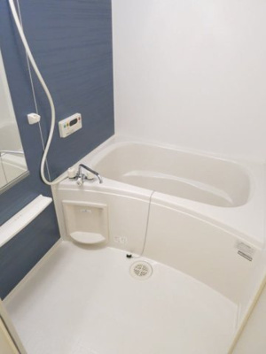 【浴室】 | プリムローズ | 日々の疲れを癒すお風呂付です