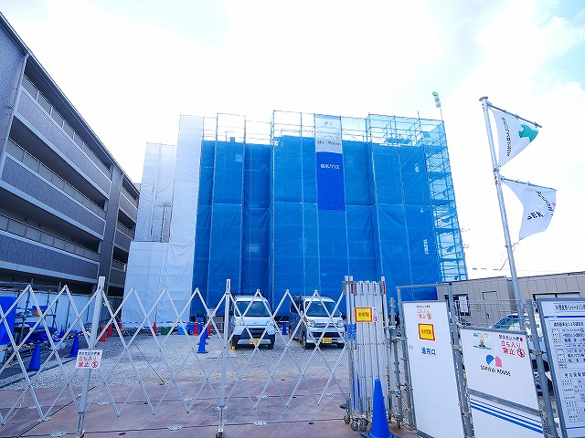 シャーメゾン　オークルートナラの外観