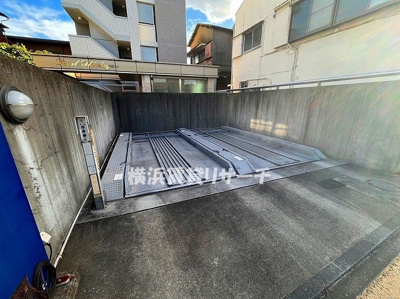 【駐車場】 | パール新子安