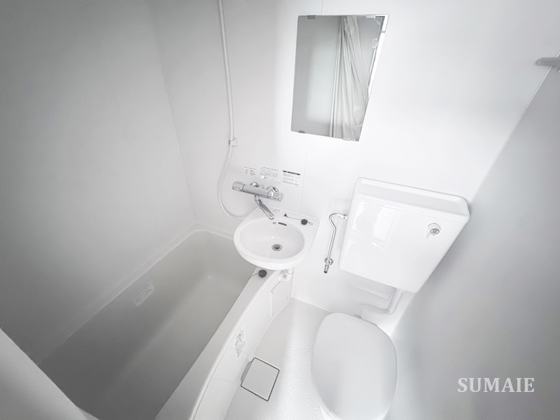 イーストハウスⅠの浴室|ユニットバスです