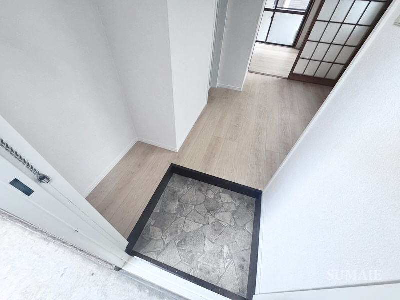 イーストハウスⅠの玄関|玄関です