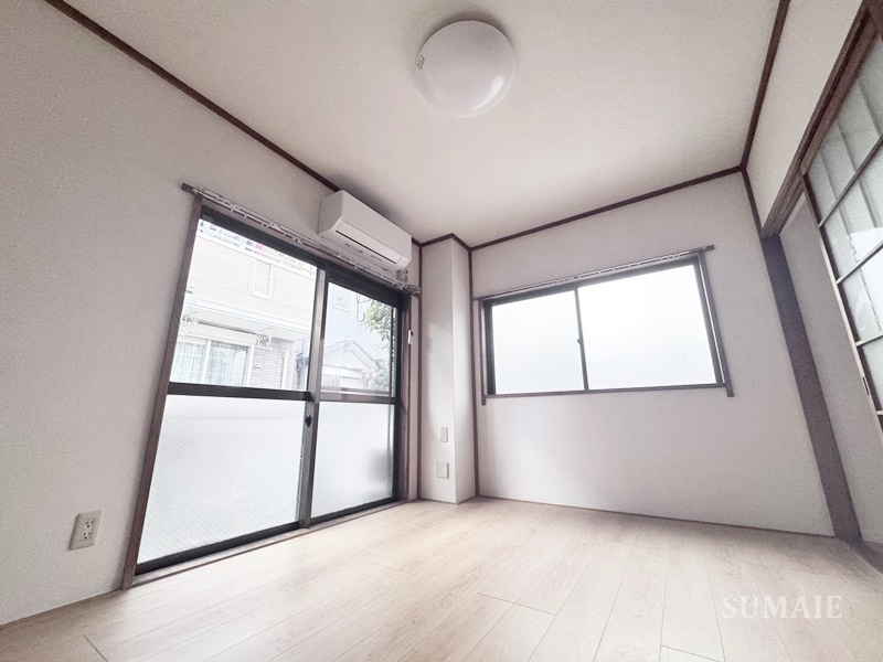 イーストハウスⅠの洋室|洋室です