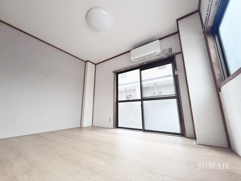 イーストハウスⅠの洋室|洋室です