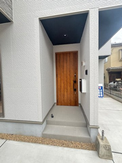 【玄関】 | 安佐南区川内4丁目　限定1棟