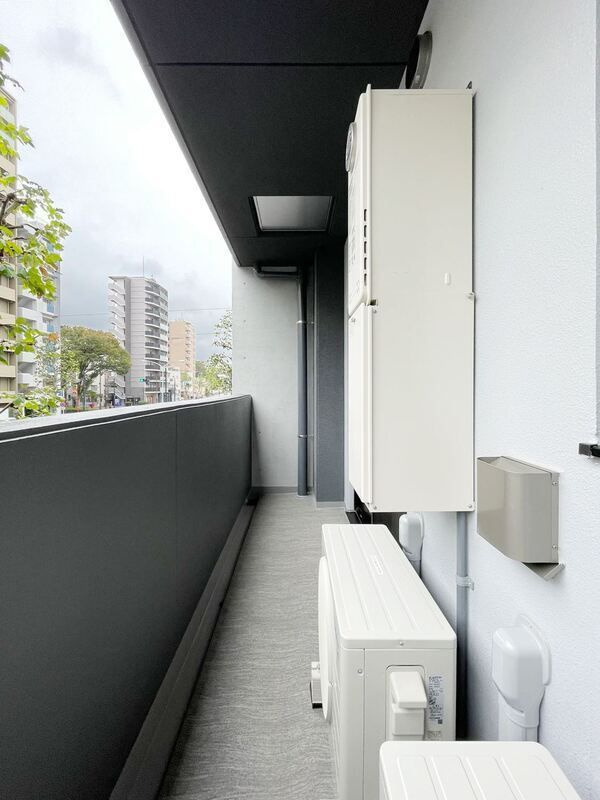 S-RESIDENCE新宿早稲田avelisのバルコニー