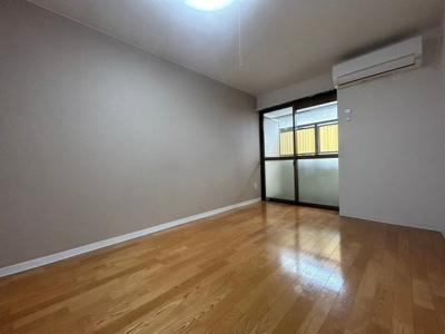 【洋室】 | タウンハウス京口